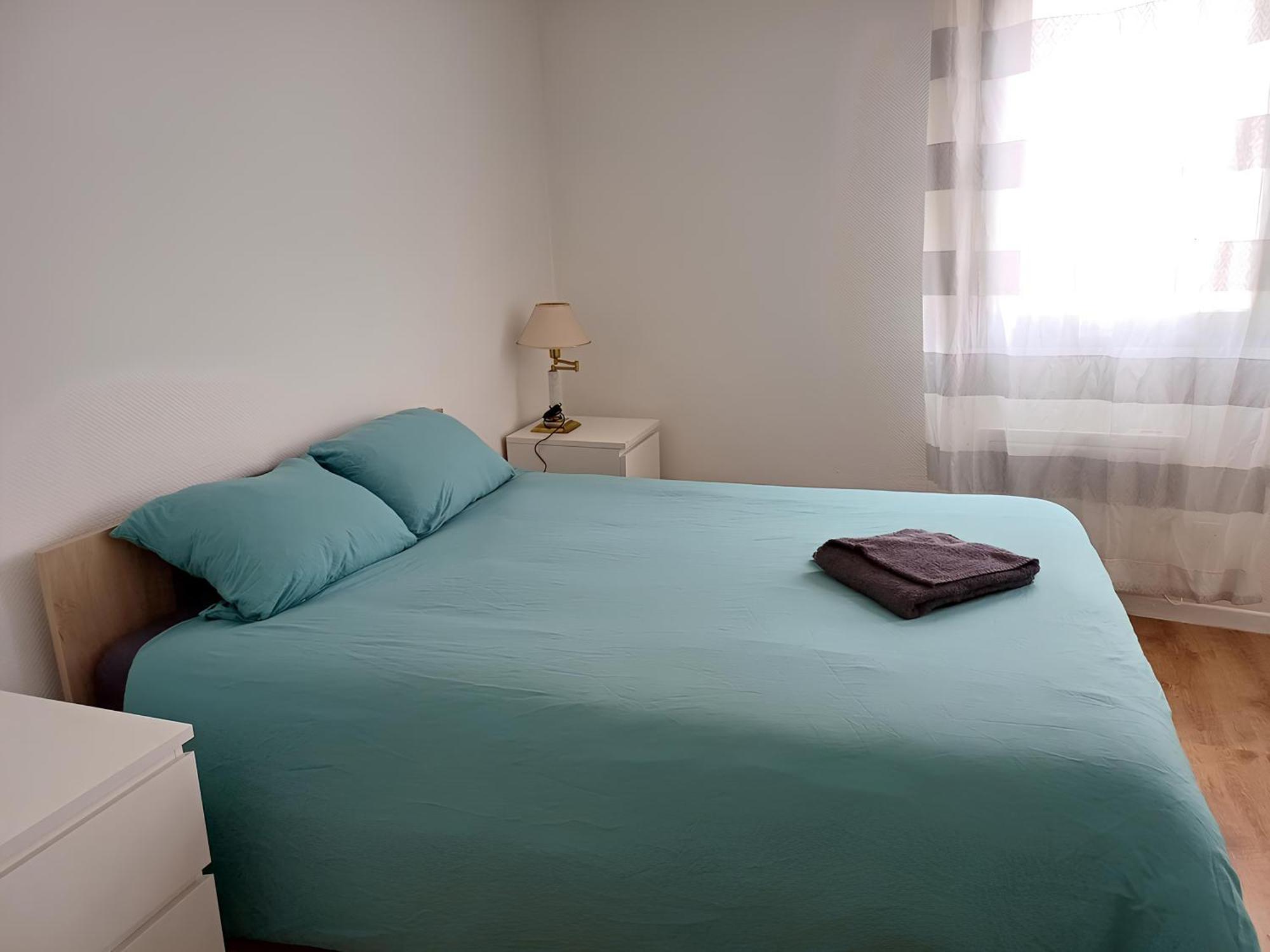 Bizet - Maison Amienoise- 2 Chambres Амиен Екстериор снимка